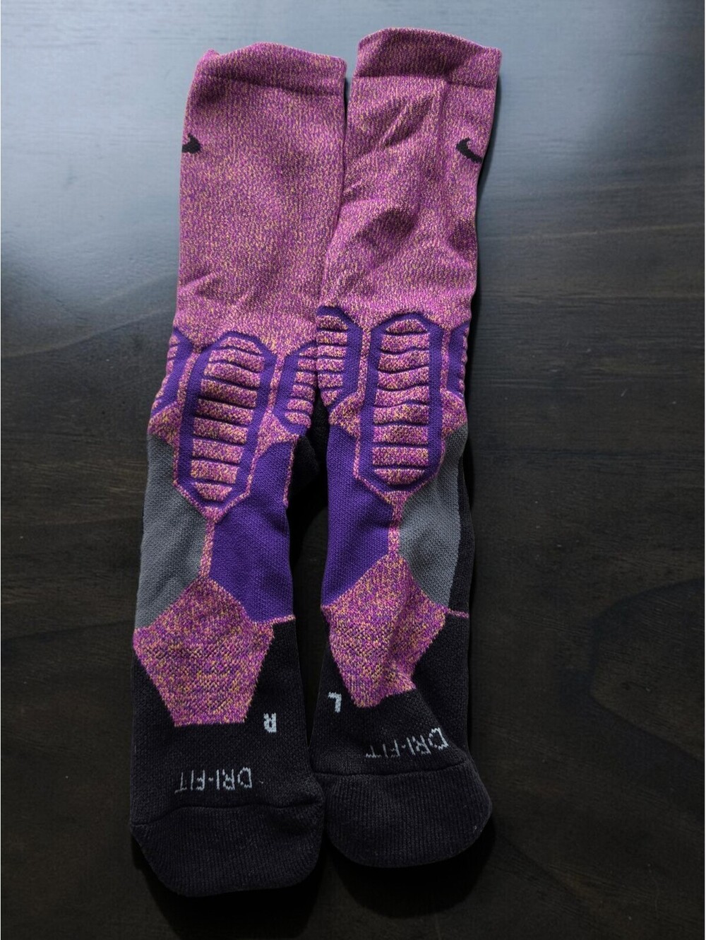 Nike Hyper Elite Cushioned Basketball Crew Socks Purple Orange Size L